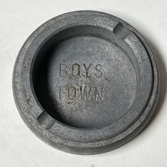 Vintage Ashtray Made at Boys Town Omaha Nebraska Aluminum 4.25” Round Americana - Picture 2 of 5
